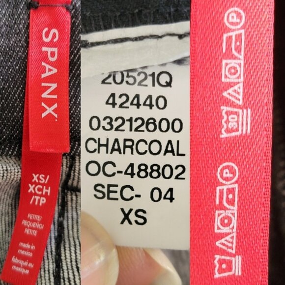 SPANX Wide Leg Jeans In Charcoal XS. - Picture 4 of 6